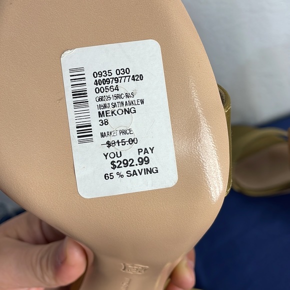 GIANVITO ROSSI gold satin heels 38 - Picture 9 of 11